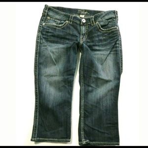 Silver Brand McKenzie Capri Mid Rise Stretch